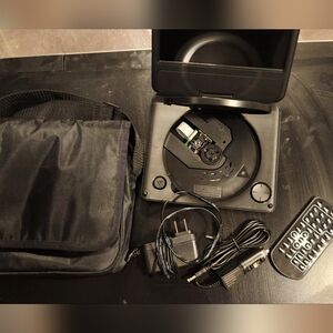 Chargeable Portable DVD Player with Accessories - Black